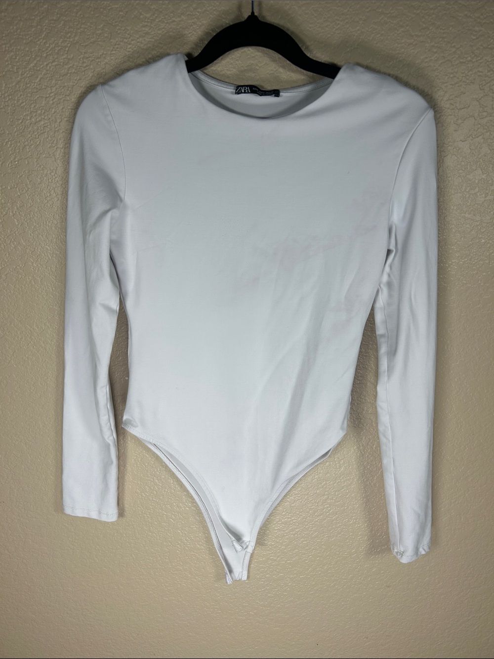 Zara White Long Sleeve Bodysuit – Size M, Minimal Wear